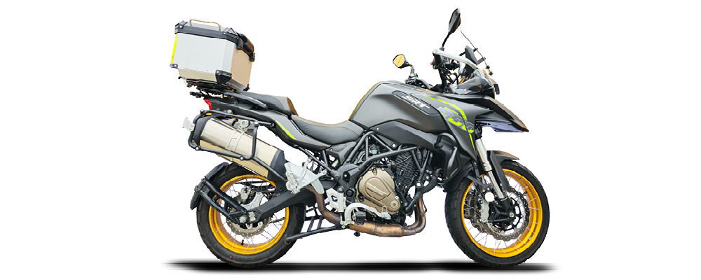 QJ Motor SRT 700X – motorka k pronájmu Auto-Lion Most